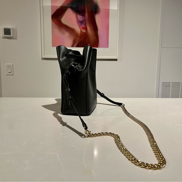 Matt and Nat GRACE VEGAN BUCKET BAG - APPLESKIN™ - Picture 9 of 12